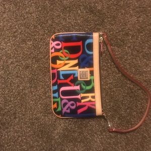 Dooney & Bourke small wristlet